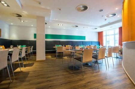 Park Inn by Radisson Nürnberg - 61