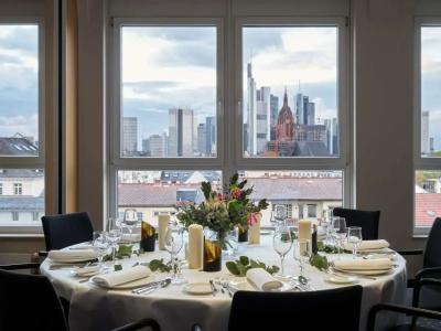 Flemings Frankfurt Main-Riverside - 22