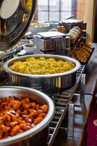 The Glidden House - 17