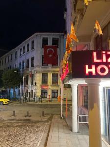 Grand Liza - 2