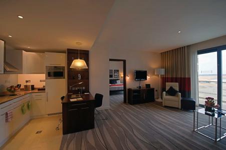 Staybridge Suites Yas Island Abu Dhabi, an IHG - 87