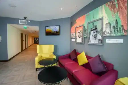 Premier Inn Dubai Silicon Oasis - 9