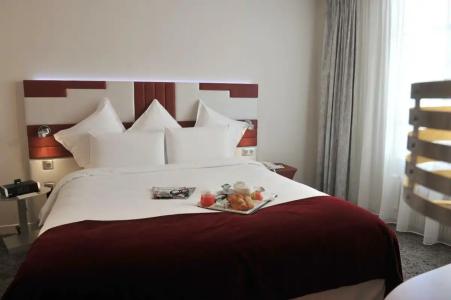 Mercure Paris Opéra Faubourg Montmartre - 70