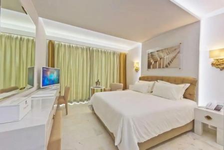 Royal Marmin Bay Boutique & Art - 48