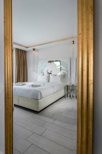 Diamond Deluxe - Adults Only - 48