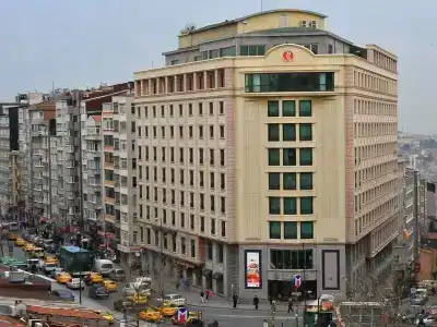 Ramada Plaza By Wyndham Istanbul City Center - 2