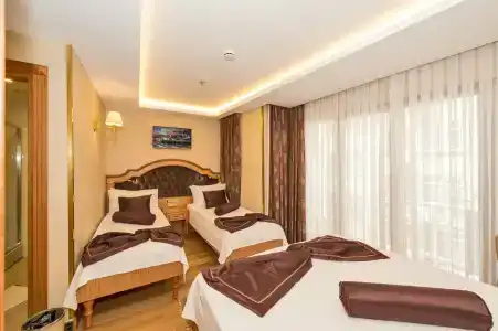 Aprilis Gold - Special Category - 34