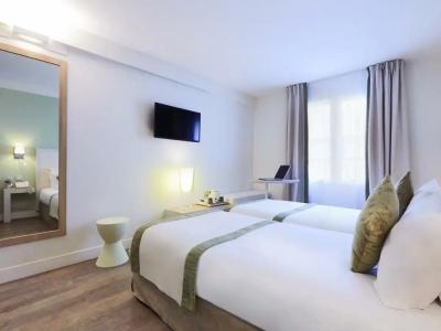 Kyriad Paris 18 - Porte de Clignancourt - Montmartre - 70