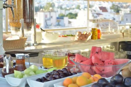 Acropolis Ami Boutique - 16