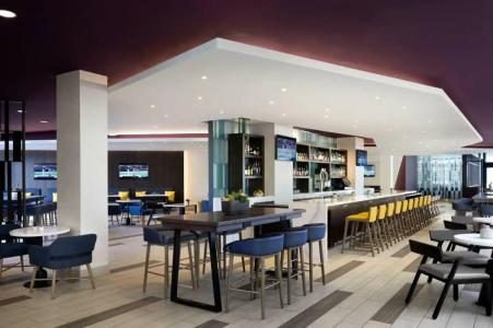 Ventura Beach Marriott - 46