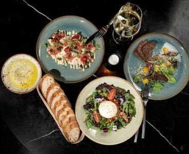 Empire Riverside - 65