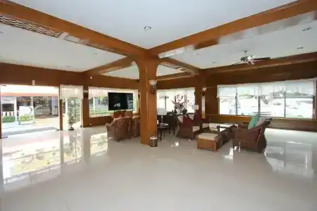 Sabai Inn - 66