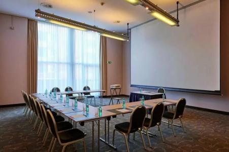 H4 Hamburg Bergedorf - 79