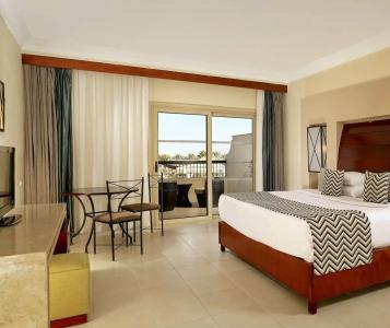 Coral Sea Aqua Club Resort - 78