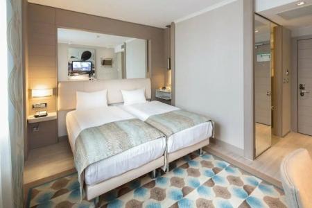 TITANIC Comfort Mitte - 74