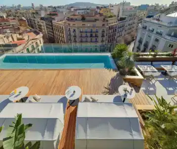 The One Barcelona GL - 8