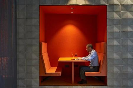 Ibis Barcelona Plaza Glòries 22@ - 27