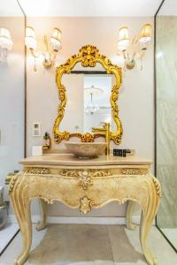 Elegance East - 27