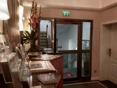 West an der Bockenheimer Warte - 54