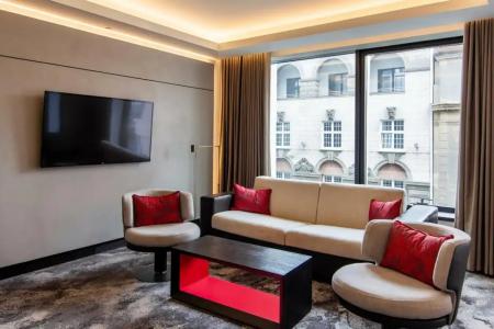 Hilton Belgrade - 73