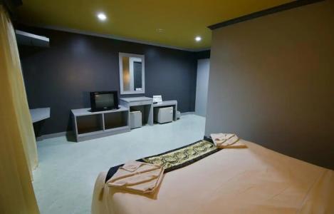 The Little Moon Residence - 65