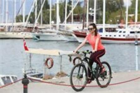 Unique-Boutique Class - Adults Only - 42