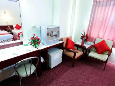 Chumphon Palace - 25