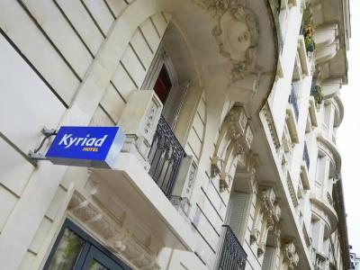 Kyriad Paris 18 - Porte de Clignancourt - Montmartre - 80