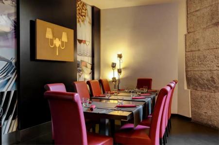 Dharma Style & Spa - 56
