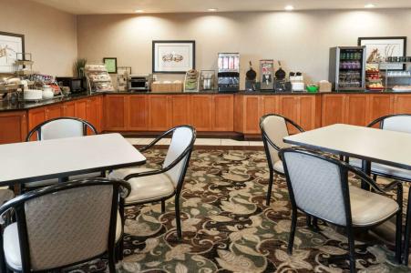 Wingate by Wyndham - Edmonton West - 36
