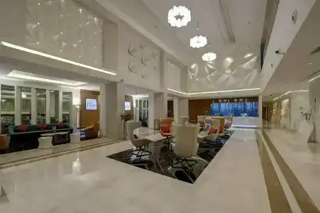 Royal Continental - 38