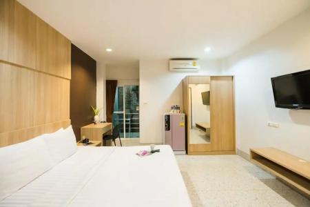 The Fifth Residence - 32