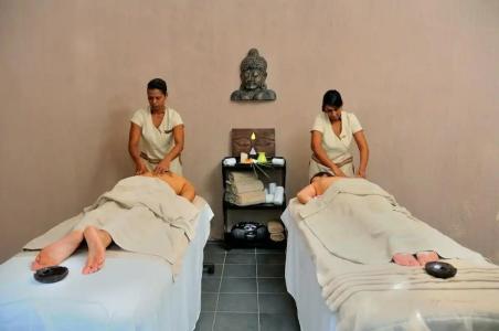 Casuarina Resort and Spa - 13