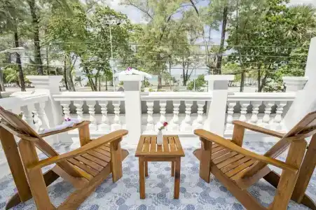 Modern Living - 22