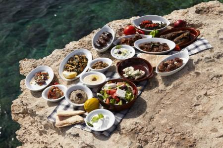 Melpo Antia & Suites - 14