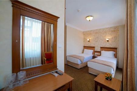 Grand Unal - 76