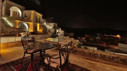 Phocas Cave Suites - 48