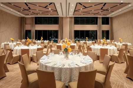 DoubleTree by Hilton Dubai M Square & Residences - 27