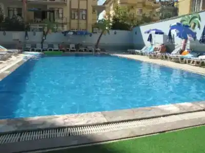 Lavinia Apart & - 61