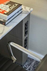 Loews Regency New York - 87