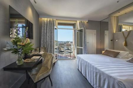 Sina Bernini Bristol, Autograph Collection - 52