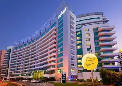 TIME Oak & Suites - 48