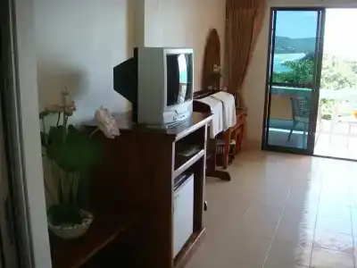 Baan Karon Hill Phuket Resort - 21