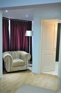 Golden City & Spa - 20