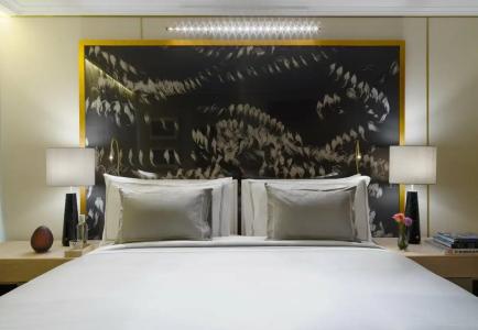 The One Barcelona GL - 25