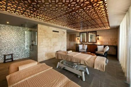 Adults Only Club at Lopesan Costa Bávaro Resort - 76