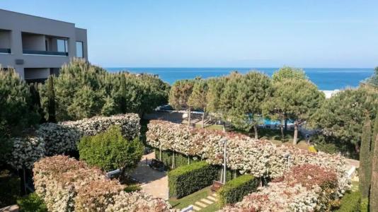 Pomegranate Wellness Spa - 28