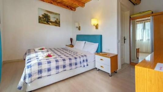 St. Nicholas Pension - 61