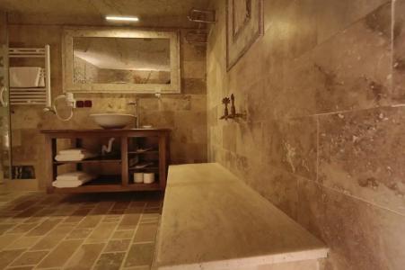 Adora Cave Suites - - 84