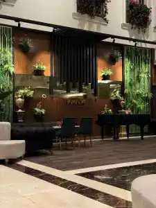 Ramada & Suites by Wyndham Istanbul Merter - 8